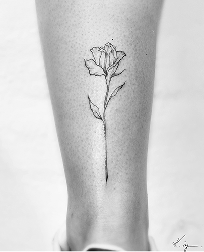 allstyle tattoo berlin ink katrin ingwersen flower blume linework filigran ladylike