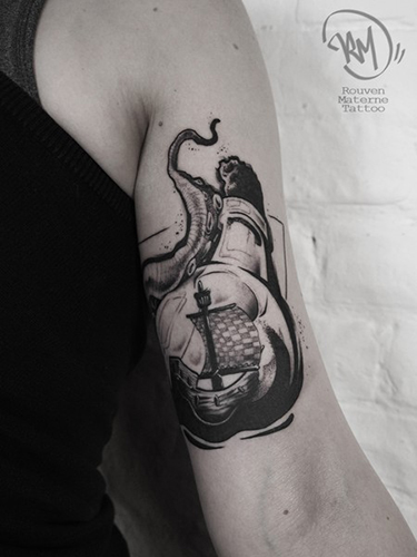 clippershiptattoo biceptattoo oberarmtattoo innenarmtattoo inktober2018 blacktattoo blacktattooing blackworksubmission blxckink arteobscurae flashaddicted tattooflash bottleart sailortattoo sailorgirl bottletattoo krakentattoo thekraken inkedgirls girlswithtattoos girlswithink germantattooers rouvenmaternetattoo allstyletattooberlin allstyletattoo