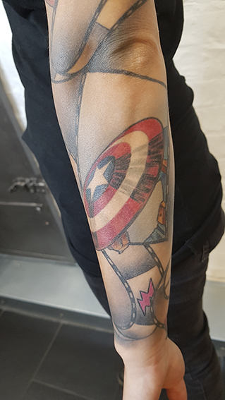 marclane marclanetattoo tattoo sleevetattoo ink colortattoo ironman ironmantattoo minions banana disneytattoos ateam hollywood piratesofthecaribbean simba backtothefuture charliechaplin captainamerica bully bullyparade ottifant marvel marveltattoo dolorean allstyletattoo allstyletattooberlin moviefullsleeve