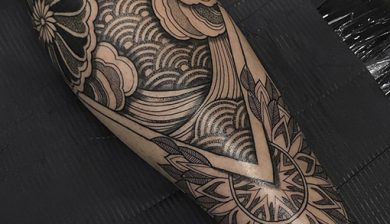 btattooing blackboldsociety blacktoptattooing BLXCKINK oldlines tattoosandflash darkartist topclasstattooing thebesttattooartist tattoodo blackwork blackcraft tattoo tattoos dotworker tattooed geometric geometrictattoo dotworktattoo blacktattooart geometricart dotworkmandala allstyletattooberlin allstyletattoo karaalexistattoo karaalexis