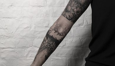 allstyletattooberlin allstyletattoo tattooärmel blackngreysleeve blackandgreyfullsleeve blumentattoo wildblumenwiese blx blxckwork blacktattoo blacktattooing black darkwork darkart dotworktattoo healedtattoo sleevetattoo nature flowertattoo wildflowertattoo girlswithtattoos inkedgirls tattoogirls ink femaletattoo freehandtattoo customtattoos germantattooers berlintattooartists rouvenmaternetattoo rouvenmaterne
