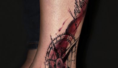 daniswaynetattoo daniswayne allstyletattooberlin allstyletattoo knöcheltattoo ankletattoo kompass compass kompasstattoo compasstattoo aquarelltattoo watercolortattoo farbtattoo colortattoo permanentbeautification ink berlintattooers berlininkers tattoosinberlin cooltattoo germantattooers