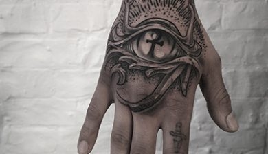 rouvenmaterne allstyletattooberlin allstyletattoo blx blxckwork blacktattoo blacktattooing black darkwork darkart freehandtattoo customtattoos horustattoo rah eyeofhorus protection ancient egypt mythology dotworktattoo handtattoo inkedmen getinked germantattooers rouvenmaternetattoo blackandgreytattoo blackngrey blackandgrey