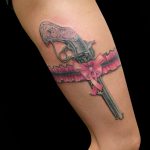 miss nico allstyletattooberlin tattoo inked revolver strumpfband